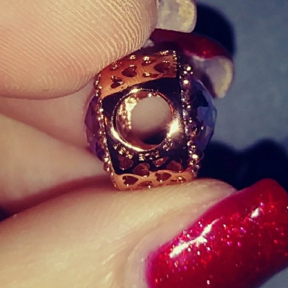 Pandora lavender rose gold radiant Hearts charm. - Picture 3 of 8